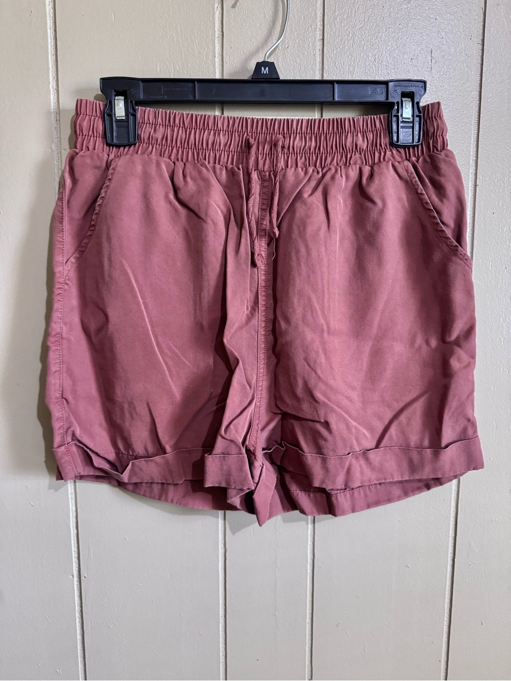 Universal Thread Shorts